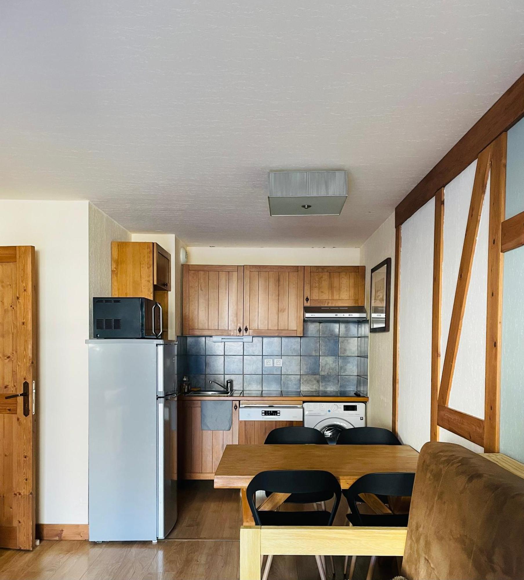 Appartements Avec Piscine Interieure Sauna Parking Etage 1 Au Centre Du Village Dans Residence Cami Real Saint-Lary-Soulan Exterior foto
